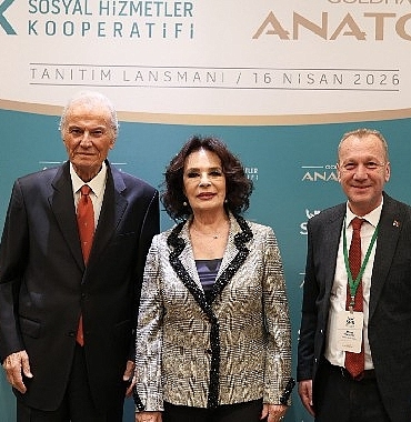 hulya-kocyigit-nufusumuz-yaslaniyor-ediz-hun-yaslaninca-yalniz-kaliyorsunuz.jpg