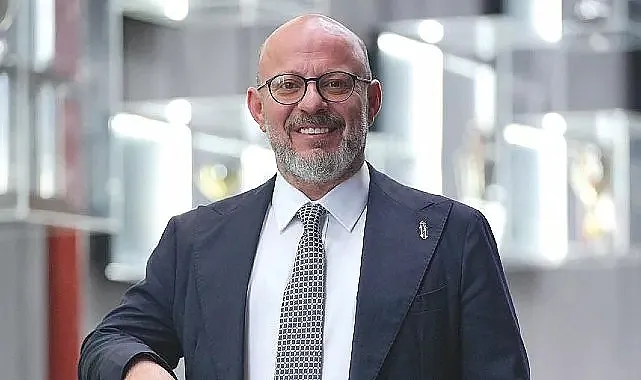 mete-vardar-turizmde-surdurulebilir-buyume-icin-sektorun-desteklenmesi-buyuk-onem-tasiyor.jpg