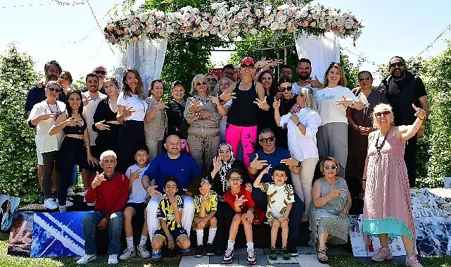 tugba-ozaydan-geleneksel-bulusma-tubistler-dogada-bir-araya-geldi.jpg