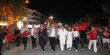30-agustos-zafer-bayrami-edremitte-buyuk-coskuyla-kutlandi.jpg