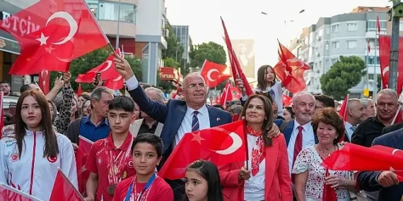 30-agustos-zafer-bayrami-gaziemirde-isin-karaca-konseriyle-kutlanacak.jpg