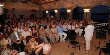 ayvalikta-aima-muzik-festivali-sanatseverleri-bulusturdu.jpg