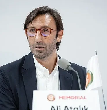 eczacibasi-spor-kulubunun-resmi-saglik-sponsoru-memorial-saglik-grubu-oldu.jpg