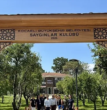 golcuklu-sayginlara-ucretsiz-dis-sagligi-taramasi.jpg