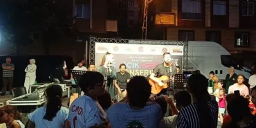 maltepede-acik-hava-konserleri-buyuk-coskuyla-devam-ediyor.jpg