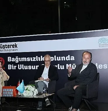 musterek-mekanda-bagimsizlik-ve-cumhuriyet-soylesisi.jpg