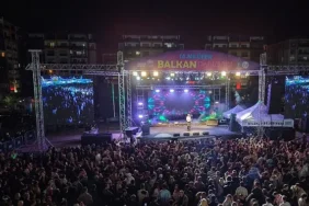 14-nilufer-balkan-panayirinda-renkli-kapanis.jpg