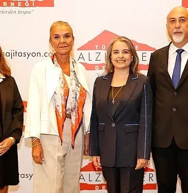 alzheimerda-bilimsel-gelismeler-hizlaniyor-hastalarin-beklentisi-buyuyor.jpg