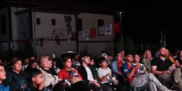 cankaya-acik-hava-sinema-gunleri-sona-erdi.jpg