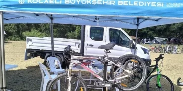festivalin-yol-arkadasi-kobis-oldu.jpg