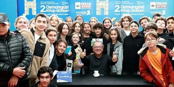 gani-mujde-osmangazide-okurlariyla-bulustu.jpg