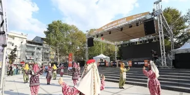inegol-gastronomi-festivalinde-lezzet-soleni-inegol-mutfagi-turkiye-vitrinine-cikti.jpg