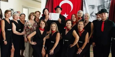 karsiyakada-alzheimerla-yasam-konusuldu.jpg