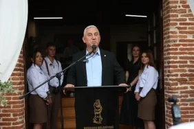 kurtulus-gununde-tarihi-tabakhane-restoran-olarak-bergamaya-kazandirildi.jpg