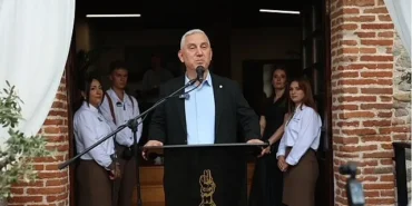 kurtulus-gununde-tarihi-tabakhane-restoran-olarak-bergamaya-kazandirildi.jpg