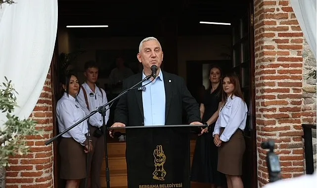 kurtulus-gununde-tarihi-tabakhane-restoran-olarak-bergamaya-kazandirildi.jpg
