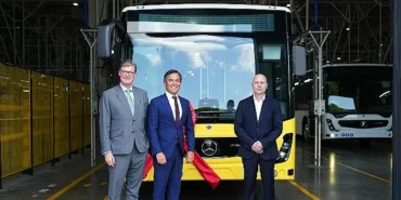 otokarda-daimler-buses-ve-mercedes-benz-turk-icin-mercedes-benz-conectonun-seri-uretimi-basladi.jpg