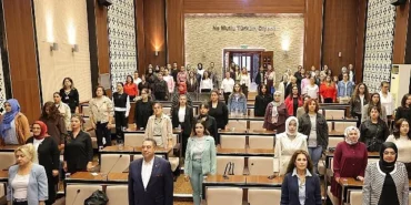 personele-yonelik-meme-kanseri-farkindalik-egitimi.jpg