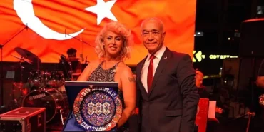 seferihisar-kurtulusunun-104-yilini-buyuk-coskuyla-kutladi.jpg
