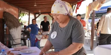 seferihisarin-atalik-tohumu-yerel-uretim-kulturu-ve-geleneksel-lezzetleri-9-ata-ekmegi-ve-armola-senliginde-bir-araya-geliyor.jpg