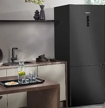 siemens-buzdolaplarinda-degisen-ihtiyaclara-uyum-saglayan-esneklik-flexdoor.jpg