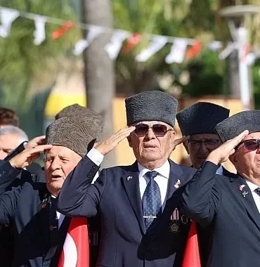 urlanin-kurtulusunun-104-yil-donumu-torenle-kutlandi.jpg