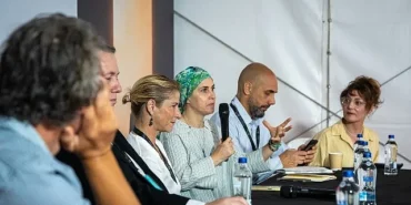 altin-portakal-cevreci-sinemanin-pesinde.jpg