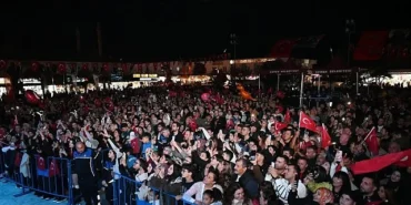 cumhuriyet-bayrami-kemerde-coskuyla-kutlandi.jpg
