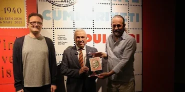 cumhuriyetin-gorsel-hafizasi-pullarla-niluferde-canlandi.jpg