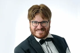 dunyaca-unlu-turk-opera-sanatcici-tenor-sedat-can-oztoprak-operanin-kalbi-viyanayi-fethetti.jpg