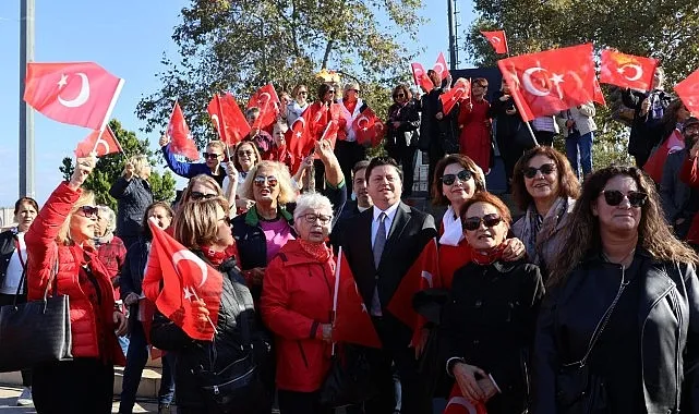 kadikoy-cumhuriyet-bayrami-kutlamalarina-hazir.jpg