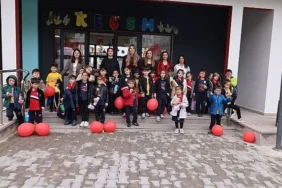 keciorende-cumhuriyet-coskusu-cocuklarin-hayalleriyle-bulustu.jpg