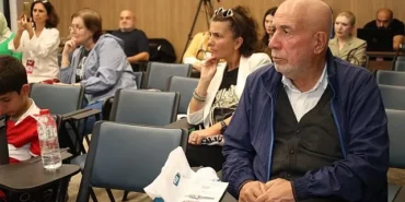 kolombiyali-gazeteci-silvana-paternostro-kitap-fuarinda-konustu-tarih-ve-roman-birbirinden-ayrilmaz-parcalardir.jpg