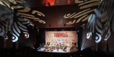 maltepede-sanat-ruzgari-8-uluslararasi-maltepe-tiyatro-festivali-basladi.jpg