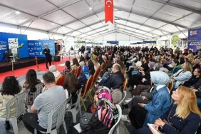 osmangazi-kitap-gunlerinde-edebiyat-psikoloji-ve-bilim-konusuldu.jpg