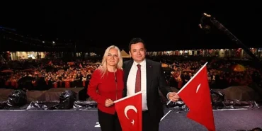 osmangazide-cumhuriyet-coskusu-dolu-dolu-yasanacak.jpg