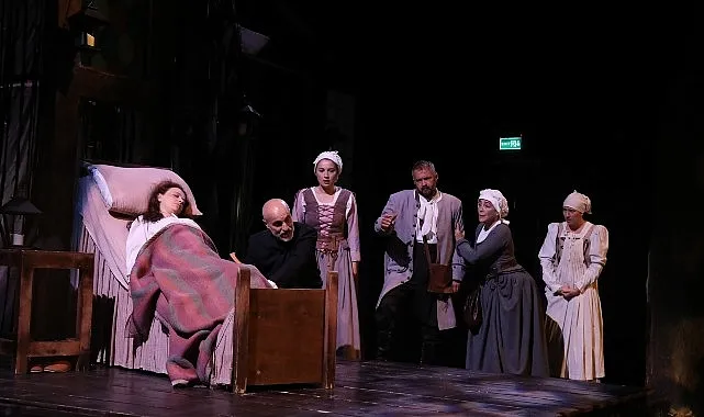 sehrin-tiyatrosu-cadi-kazani-oyunuyla-atasehirde.jpg