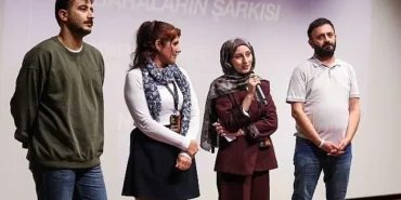 sinemanin-tum-renkleri-altin-portakalda.jpg