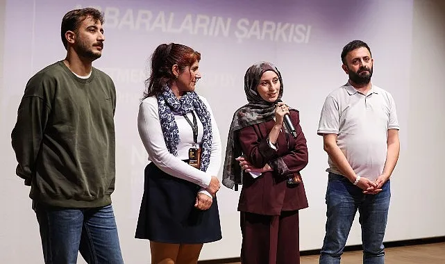 sinemanin-tum-renkleri-altin-portakalda.jpg